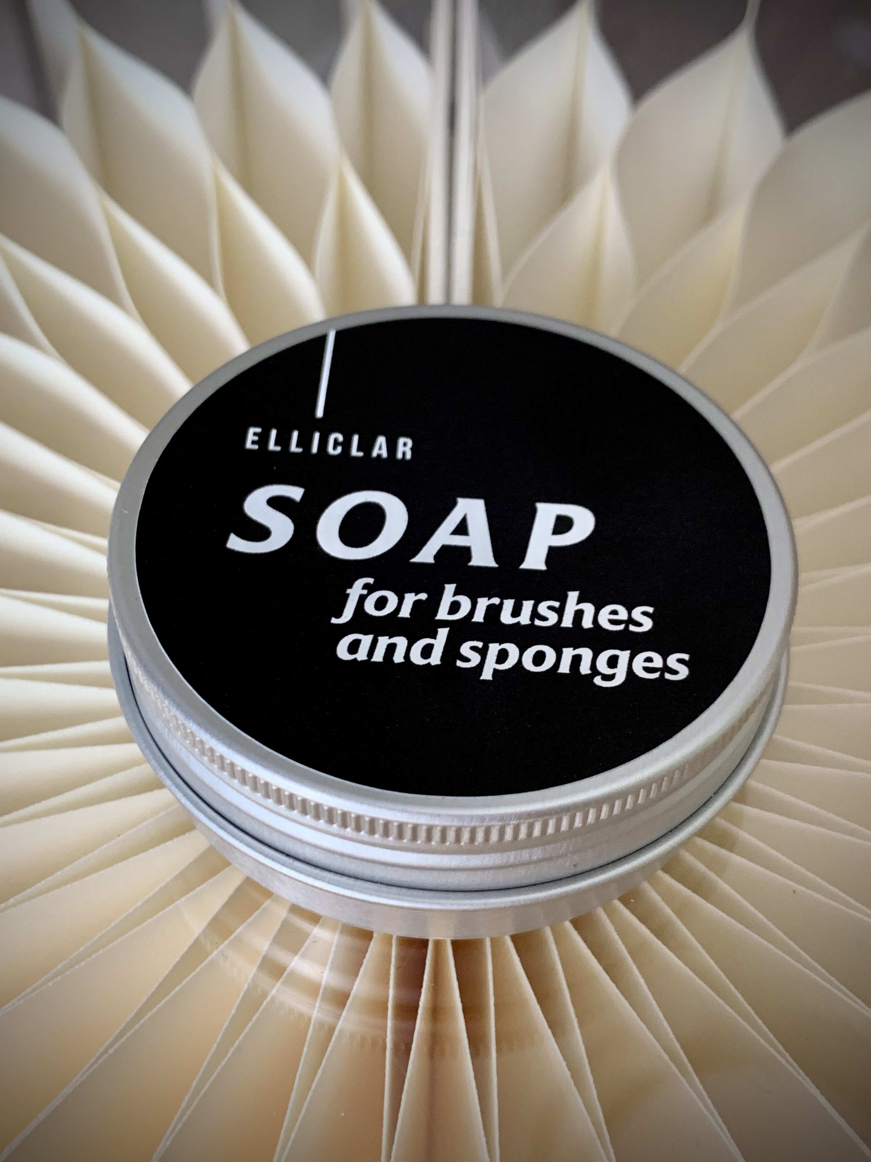 Мыло для кистей и спонжей ELLICLAR
